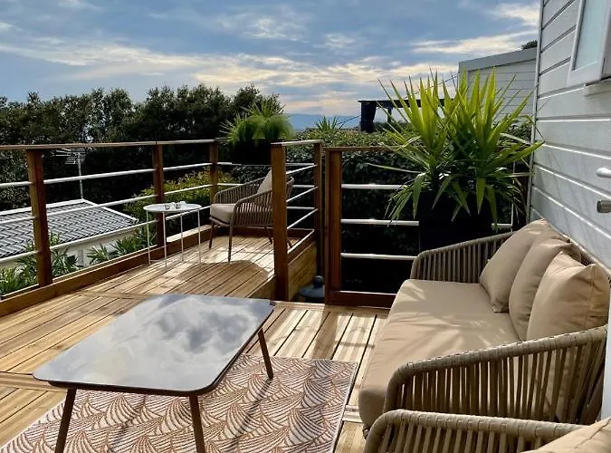 Mobil Superbe Vue St Raphael