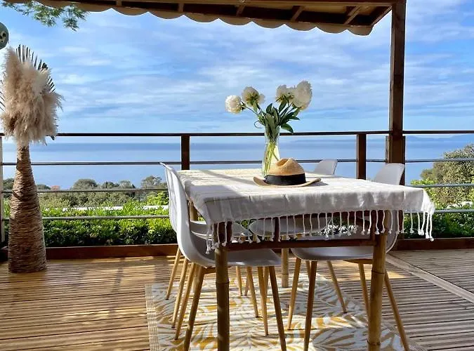 Mobil Superbe Vue St Raphael Campeggio Saint-Raphaël