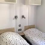 Mobil Superbe Vue St Raphael Campsite *