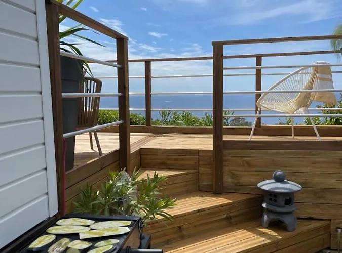 Mobil Superbe Vue St Raphael Camping